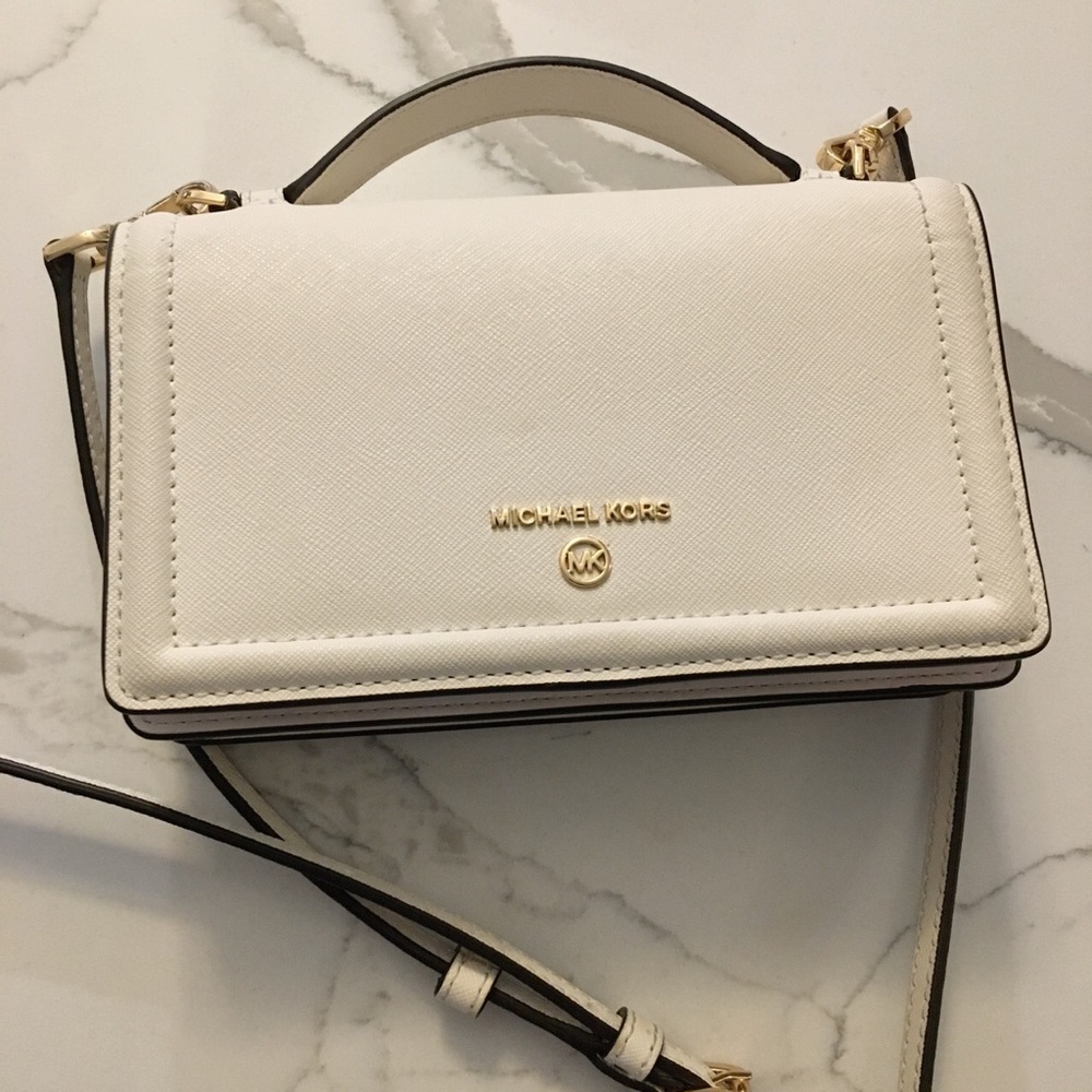 Micheal Kors purse